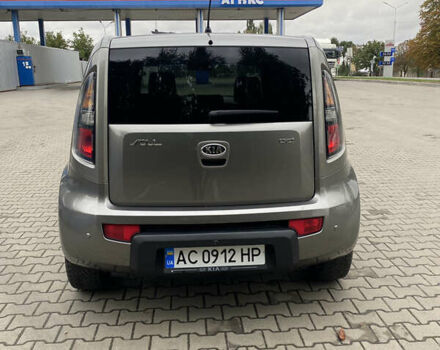 Сірий Кіа Soul, об'ємом двигуна 1.58 л та пробігом 265 тис. км за 7999 $, фото 8 на Automoto.ua