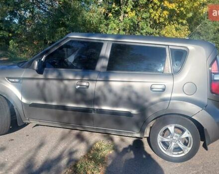 Сірий Кіа Soul, об'ємом двигуна 1.6 л та пробігом 147 тис. км за 6300 $, фото 5 на Automoto.ua