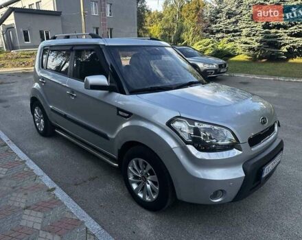Серый Киа Soul, объемом двигателя 1.6 л и пробегом 123 тыс. км за 8500 $, фото 7 на Automoto.ua