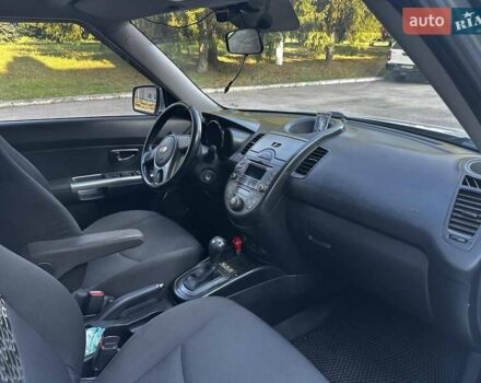 Серый Киа Soul, объемом двигателя 1.6 л и пробегом 123 тыс. км за 8500 $, фото 8 на Automoto.ua