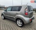 Серый Киа Soul, объемом двигателя 1.58 л и пробегом 325 тыс. км за 7200 $, фото 4 на Automoto.ua