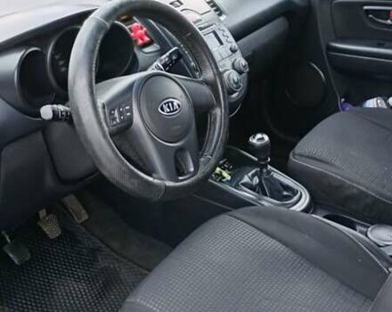 Киа Soul 2010 в Пирятине на Automoto.ua Серый Киа Soul, объемом двигателя 1.59 л и пробегом 218 тыс. км за 6300 $, фото 3 на Automoto.ua