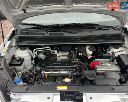 Серый Киа Soul, объемом двигателя 1.6 л и пробегом 40 тыс. км за 9600 $, фото 13 на Automoto.ua
