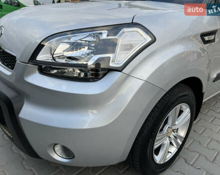 Серый Киа Soul, объемом двигателя 1.59 л и пробегом 83 тыс. км за 8300 $, фото 9 на Automoto.ua