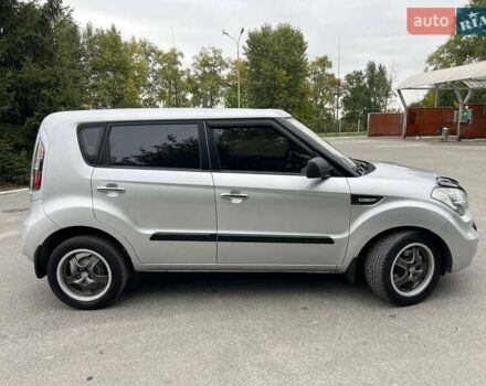 Серый Киа Soul, объемом двигателя 1.6 л и пробегом 275 тыс. км за 5999 $, фото 3 на Automoto.ua