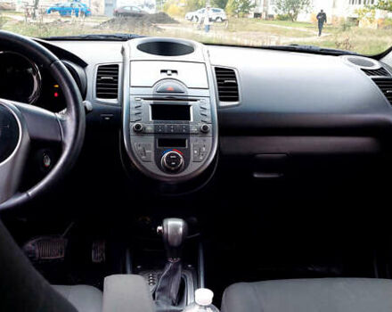 Серый Киа Soul, объемом двигателя 1.6 л и пробегом 109 тыс. км за 8300 $, фото 27 на Automoto.ua