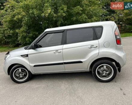 Серый Киа Soul, объемом двигателя 1.6 л и пробегом 275 тыс. км за 5999 $, фото 1 на Automoto.ua