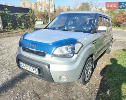 Серый Киа Soul, объемом двигателя 1.58 л и пробегом 209 тыс. км за 7800 $, фото 8 на Automoto.ua