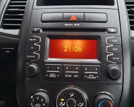 Сірий Кіа Soul, об'ємом двигуна 1.59 л та пробігом 86 тис. км за 6900 $, фото 59 на Automoto.ua