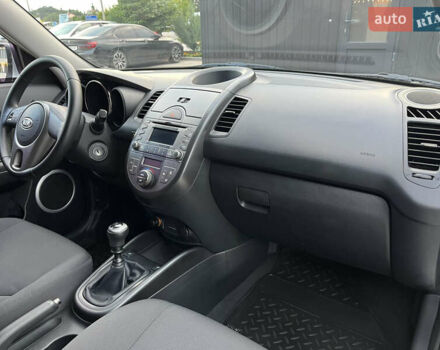 Серый Киа Soul, объемом двигателя 1.59 л и пробегом 83 тыс. км за 8300 $, фото 45 на Automoto.ua