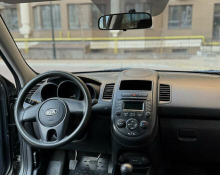 Серый Киа Soul, объемом двигателя 1.59 л и пробегом 203 тыс. км за 7500 $, фото 18 на Automoto.ua