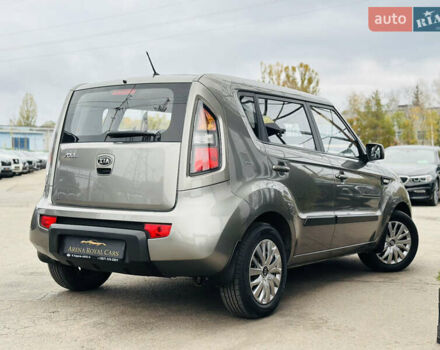 Серый Киа Soul, объемом двигателя 1.6 л и пробегом 18 тыс. км за 10500 $, фото 1 на Automoto.ua