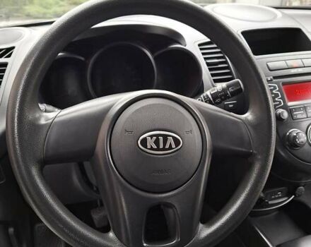 Сірий Кіа Soul, об'ємом двигуна 1.59 л та пробігом 86 тис. км за 6900 $, фото 39 на Automoto.ua