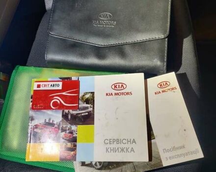 Сірий Кіа Soul, об'ємом двигуна 1.59 л та пробігом 240 тис. км за 7500 $, фото 17 на Automoto.ua