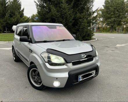 Серый Киа Soul, объемом двигателя 1.6 л и пробегом 275 тыс. км за 5999 $, фото 1 на Automoto.ua