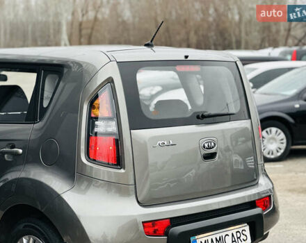 Сірий Кіа Soul, об'ємом двигуна 1.6 л та пробігом 18 тис. км за 9999 $, фото 14 на Automoto.ua