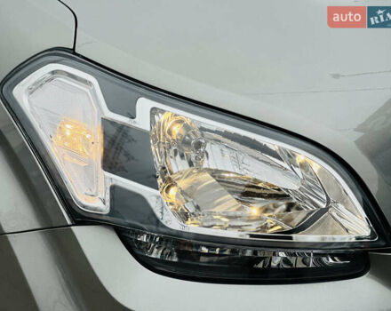 Сірий Кіа Soul, об'ємом двигуна 1.6 л та пробігом 18 тис. км за 9999 $, фото 12 на Automoto.ua