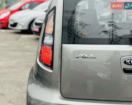 Сірий Кіа Soul, об'ємом двигуна 1.6 л та пробігом 18 тис. км за 9999 $, фото 7 на Automoto.ua