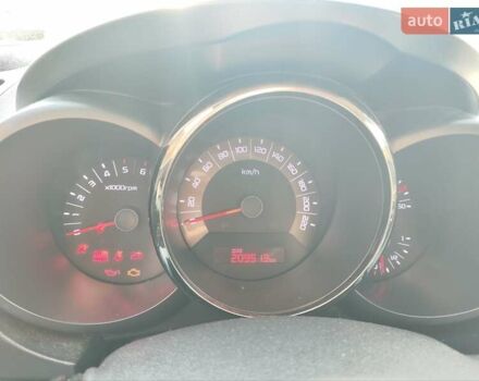 Серый Киа Soul, объемом двигателя 1.58 л и пробегом 209 тыс. км за 7800 $, фото 19 на Automoto.ua