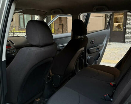 Серый Киа Soul, объемом двигателя 1.59 л и пробегом 203 тыс. км за 7500 $, фото 22 на Automoto.ua