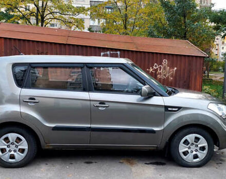 Серый Киа Soul, объемом двигателя 1.6 л и пробегом 109 тыс. км за 8300 $, фото 16 на Automoto.ua