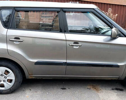 Серый Киа Soul, объемом двигателя 1.6 л и пробегом 109 тыс. км за 8300 $, фото 4 на Automoto.ua