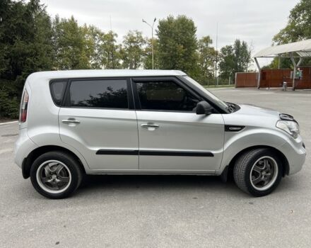 Серый Киа Soul, объемом двигателя 1.6 л и пробегом 275 тыс. км за 5999 $, фото 18 на Automoto.ua