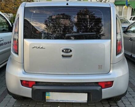 Серый Киа Soul, объемом двигателя 1.6 л и пробегом 114 тыс. км за 8300 $, фото 1 на Automoto.ua