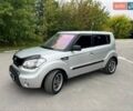 Серый Киа Soul, объемом двигателя 1.6 л и пробегом 275 тыс. км за 5999 $, фото 33 на Automoto.ua