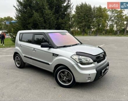 Серый Киа Soul, объемом двигателя 1.6 л и пробегом 275 тыс. км за 5999 $, фото 40 на Automoto.ua