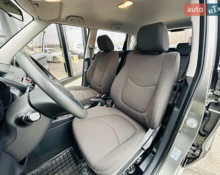 Сірий Кіа Soul, об'ємом двигуна 1.6 л та пробігом 18 тис. км за 9999 $, фото 35 на Automoto.ua