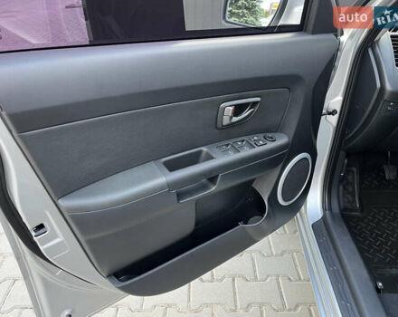 Серый Киа Soul, объемом двигателя 1.59 л и пробегом 83 тыс. км за 8300 $, фото 24 на Automoto.ua