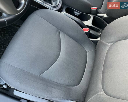 Серый Киа Soul, объемом двигателя 1.59 л и пробегом 83 тыс. км за 7950 $, фото 20 на Automoto.ua