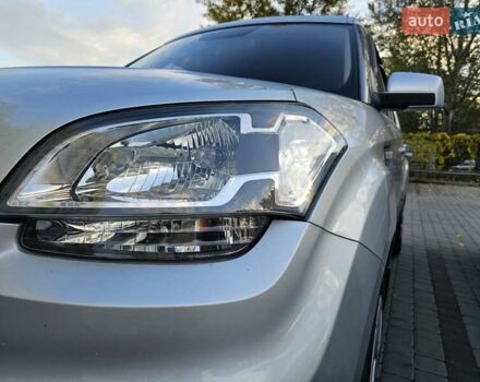 Серый Киа Soul, объемом двигателя 1.6 л и пробегом 114 тыс. км за 8300 $, фото 7 на Automoto.ua