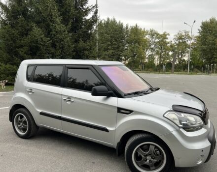 Серый Киа Soul, объемом двигателя 1.6 л и пробегом 275 тыс. км за 5999 $, фото 5 на Automoto.ua