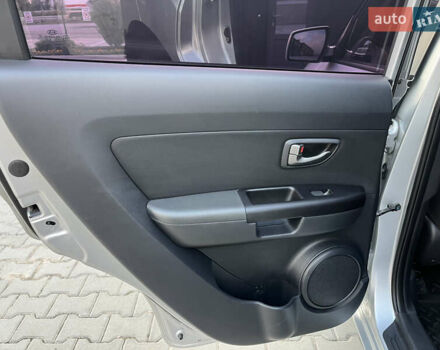 Серый Киа Soul, объемом двигателя 1.59 л и пробегом 83 тыс. км за 8300 $, фото 31 на Automoto.ua