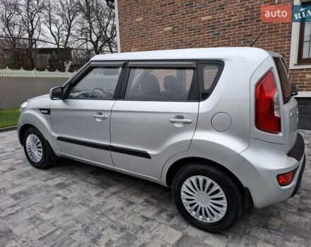 Сірий Кіа Soul, об'ємом двигуна 1.59 л та пробігом 86 тис. км за 6900 $, фото 16 на Automoto.ua