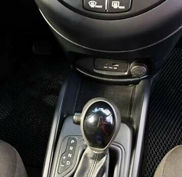 Серый Киа Soul, объемом двигателя 1.59 л и пробегом 184 тыс. км за 8500 $, фото 17 на Automoto.ua
