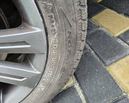 Серый Киа Soul, объемом двигателя 1.59 л и пробегом 127 тыс. км за 7500 $, фото 6 на Automoto.ua