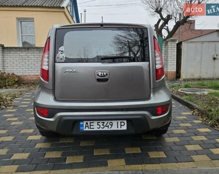 Серый Киа Soul, объемом двигателя 1.59 л и пробегом 127 тыс. км за 7500 $, фото 2 на Automoto.ua