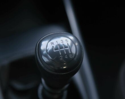 Серый Киа Soul, объемом двигателя 1.6 л и пробегом 154 тыс. км за 7900 $, фото 18 на Automoto.ua