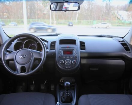 Серый Киа Soul, объемом двигателя 1.6 л и пробегом 154 тыс. км за 7900 $, фото 11 на Automoto.ua