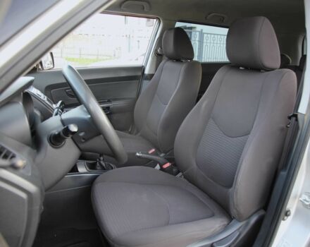 Серый Киа Soul, объемом двигателя 1.6 л и пробегом 154 тыс. км за 7900 $, фото 6 на Automoto.ua