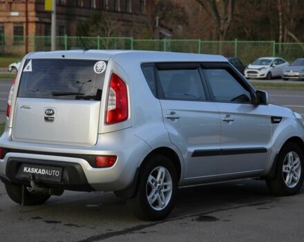 Серый Киа Soul, объемом двигателя 1.6 л и пробегом 154 тыс. км за 7900 $, фото 5 на Automoto.ua