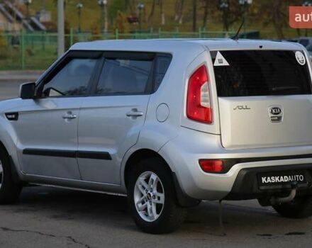 Серый Киа Soul, объемом двигателя 1.59 л и пробегом 154 тыс. км за 7900 $, фото 3 на Automoto.ua