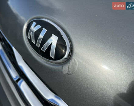 Киа Soul 2013 в Трускавце на Automoto.ua Серый Киа Soul, объемом двигателя 1.59 л и пробегом 141 тыс. км за 7400 $, фото 25 на Automoto.ua