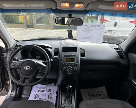 Киа Soul 2013 в Трускавце на Automoto.ua Серый Киа Soul, объемом двигателя 1.59 л и пробегом 141 тыс. км за 7400 $, фото 15 на Automoto.ua