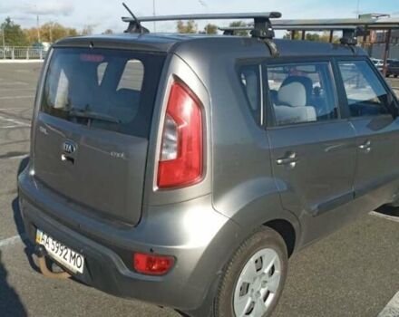 Серый Киа Soul, объемом двигателя 1.58 л и пробегом 100 тыс. км за 8500 $, фото 2 на Automoto.ua
