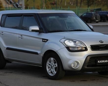 Серый Киа Soul, объемом двигателя 1.6 л и пробегом 154 тыс. км за 7900 $, фото 2 на Automoto.ua