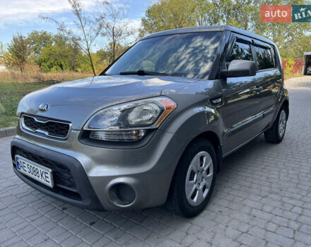 Сірий Кіа Soul, об'ємом двигуна 1.59 л та пробігом 152 тис. км за 8400 $, фото 12 на Automoto.ua